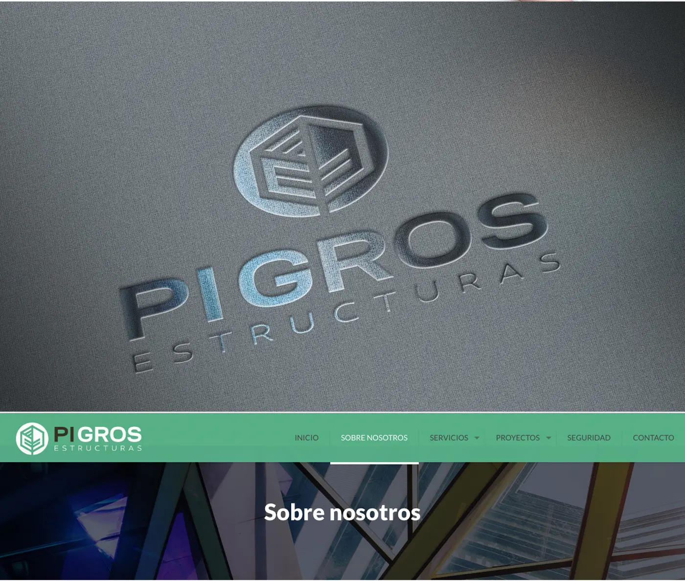 Logotipo de Pi Gros en relieve sobre tela gris junto al menú de navegación de la web