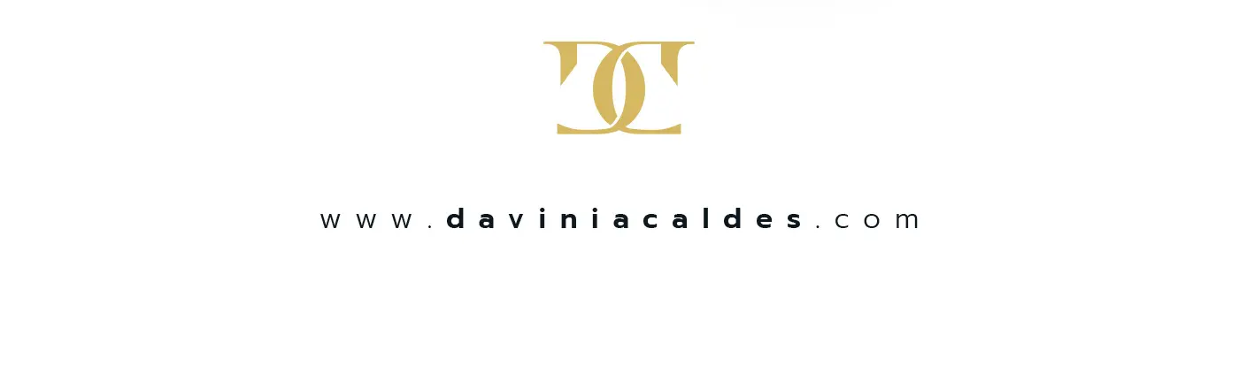 Identidad de marca de Davinia Caldés aplicada
