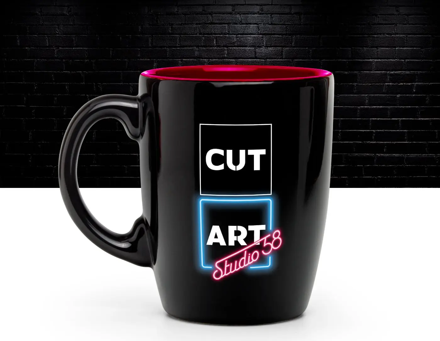 Aplicaciones de marca de CUT ART Studio 58