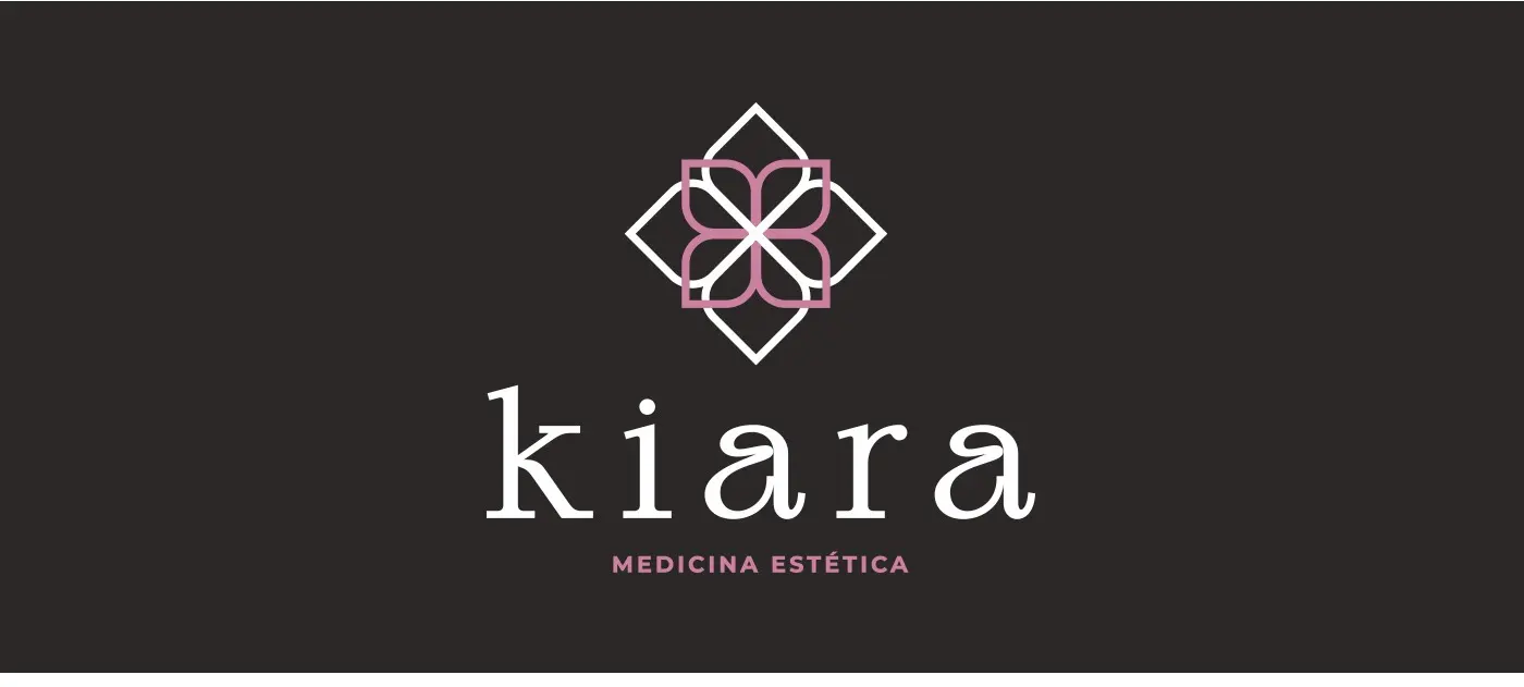 Logotipo de Kiara Medicina Estética en versión vertical sobre fondo oscuro