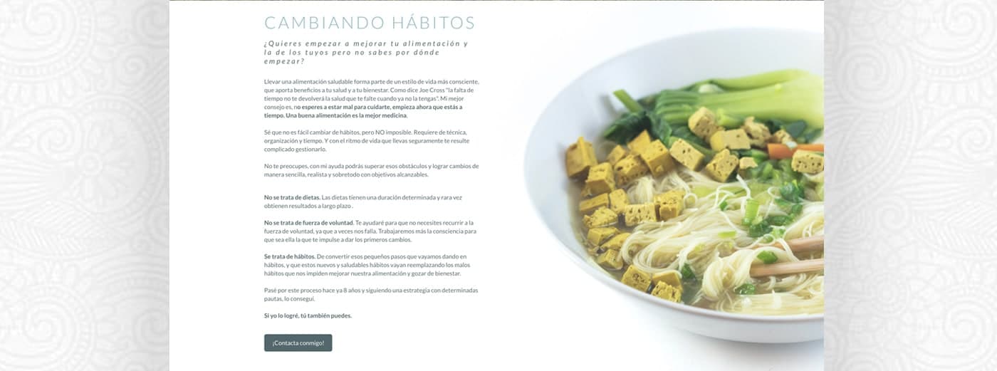 Pàgina web amb text sobre canviar d'hàbits al costat d'un bol de fideus amb tofu
