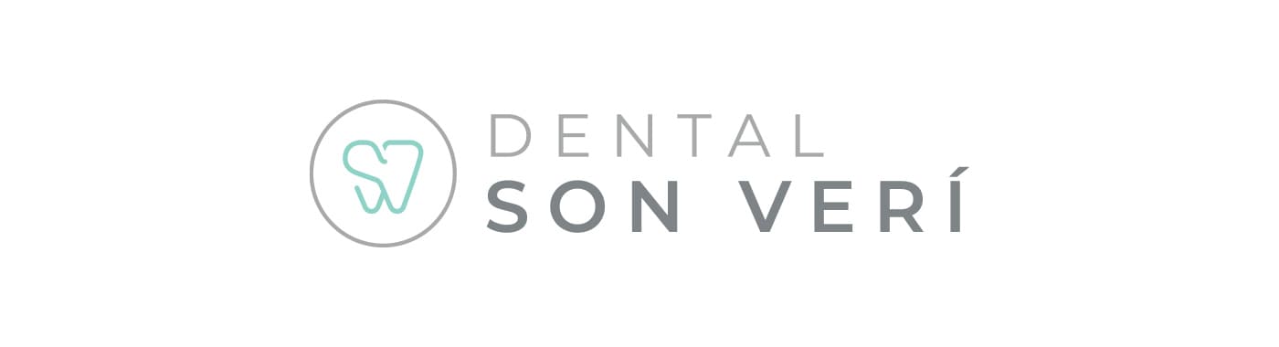 Logotipo de Dental Son Verí con icono de diente en verde menta
