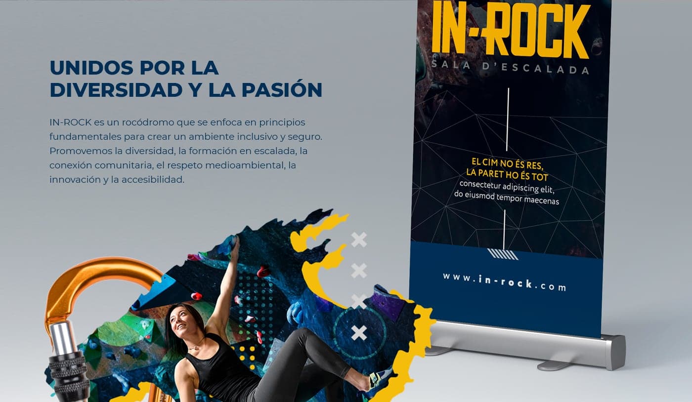 Roll-up de In-Rock con escaladora recortada y carabina en primer plano