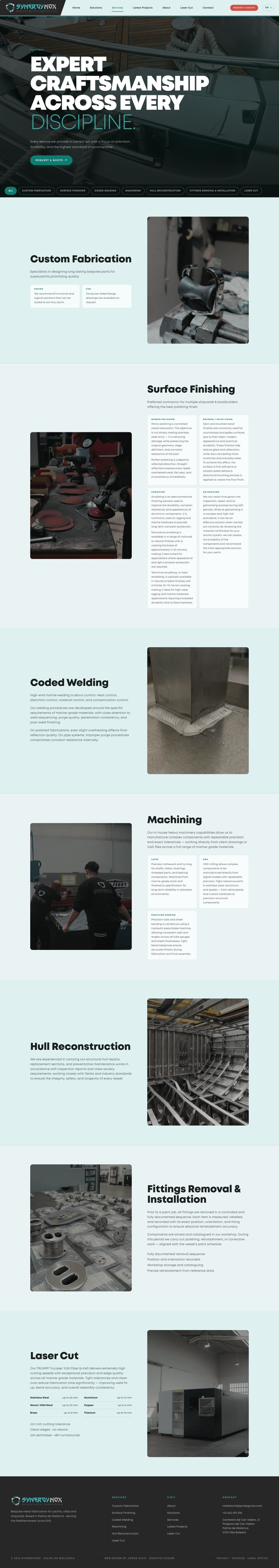 Página de servicios de la web con fotografías del taller de fabricación metálica naval